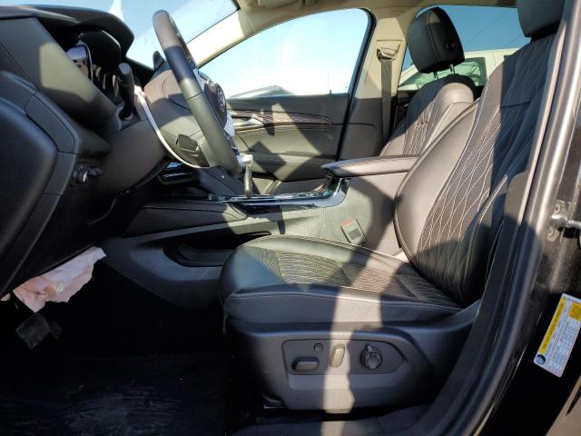 LRBFZRR45ND011164 Buick Envision Avenir