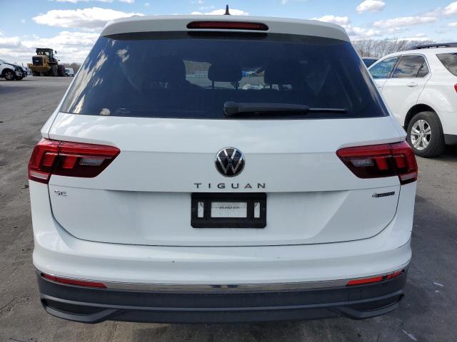 3VV2B7AX1NM052122 Volkswagen TIGUAN SE