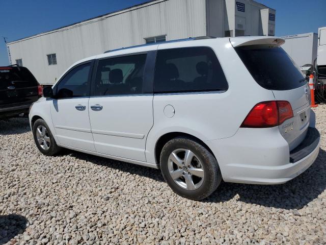 2C4RVADG9ER135447 Volkswagen Routan Sel Premium