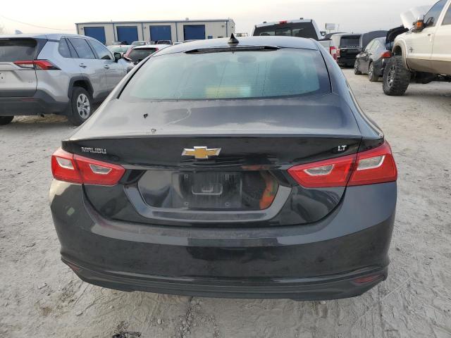 1G1ZD5ST3JF157027 Chevrolet MALIBU LT