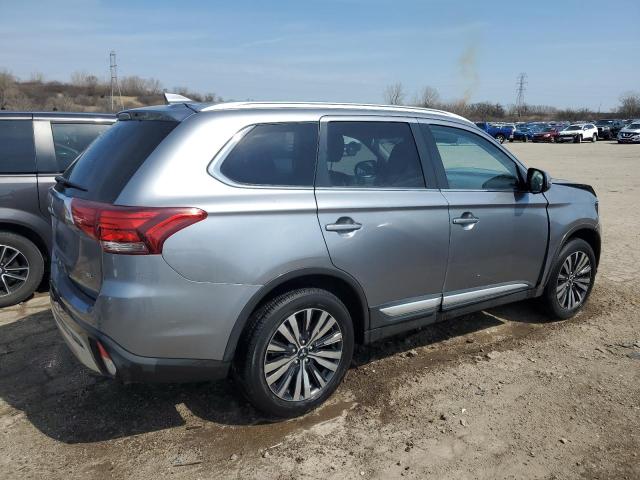 JA4AD3A38LZ033907 Mitsubishi Outlander Se