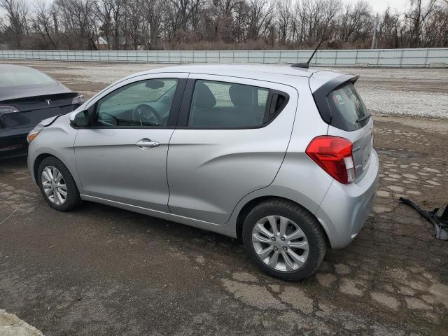 KL8CD6SA5GC593916 Chevrolet SPARK 1LT