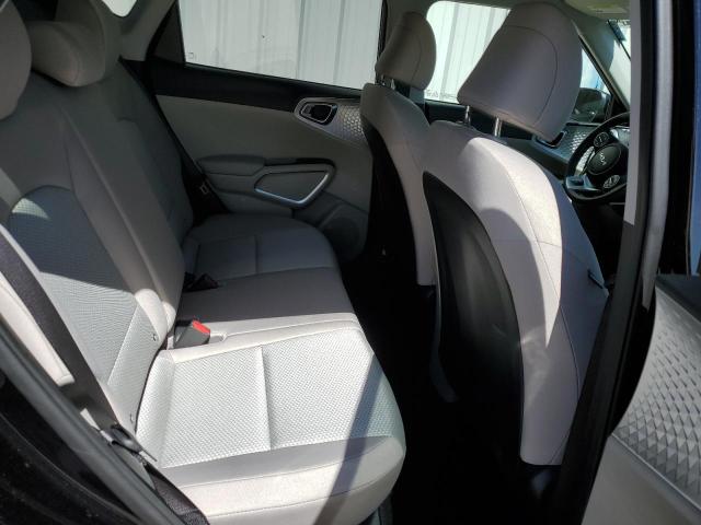 KNDJ23AU3P7854015 KIA SOUL LX