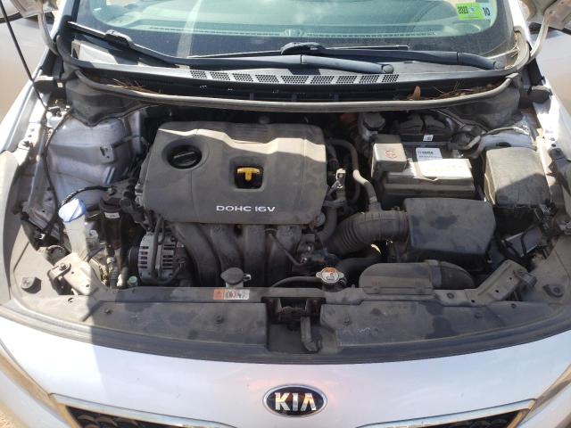 3KPFL4A77JE178744 KIA FORTE LX