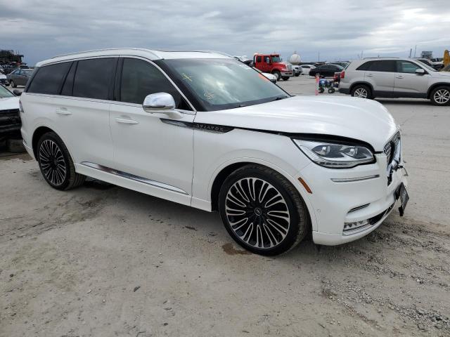 5LM5J9XC7LGL03885 Lincoln Aviator Black Label