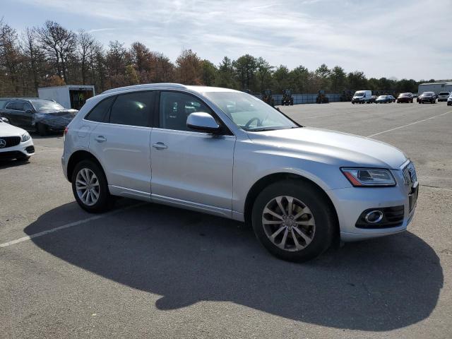 WA1LFAFP9EA119053 Audi Q5 Premium Plus