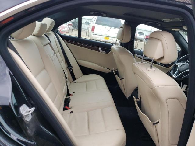WDDGF8AB1ER302403 Mercedes-Benz C 300 4matic