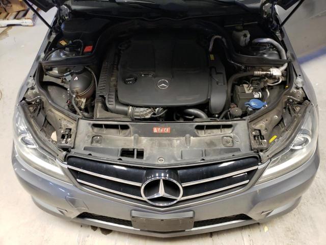 WDDGJ8JB3FG401588 Mercedes-Benz C 350 4matic