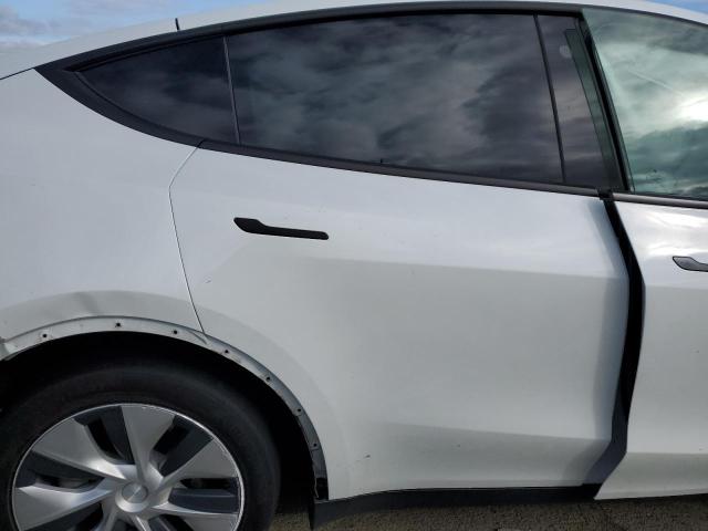 5YJYGDEE0MF277118 Tesla Model Y