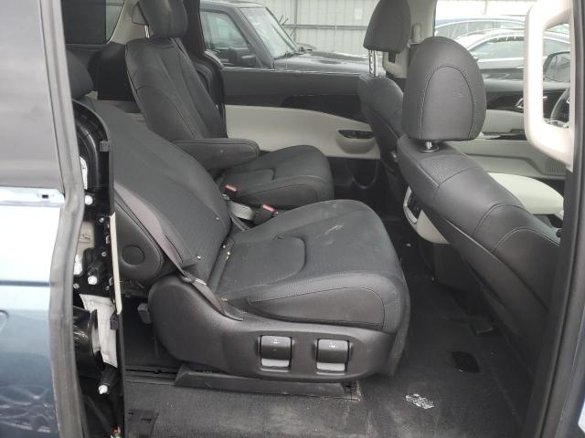KNDNE5H31R6310994 KIA Carnival Sx