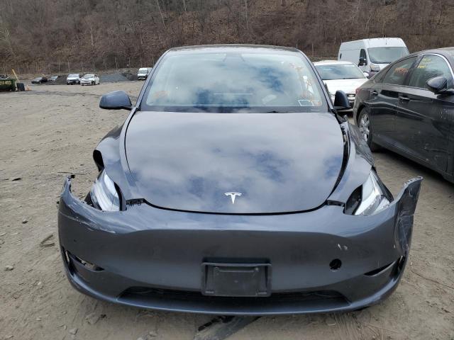 7SAYGDEE4NF365190 Tesla Model Y