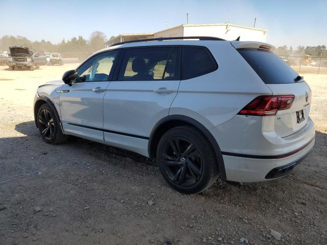 3VVCB7AX1PM114626 Volkswagen Tiguan Se R-line Black