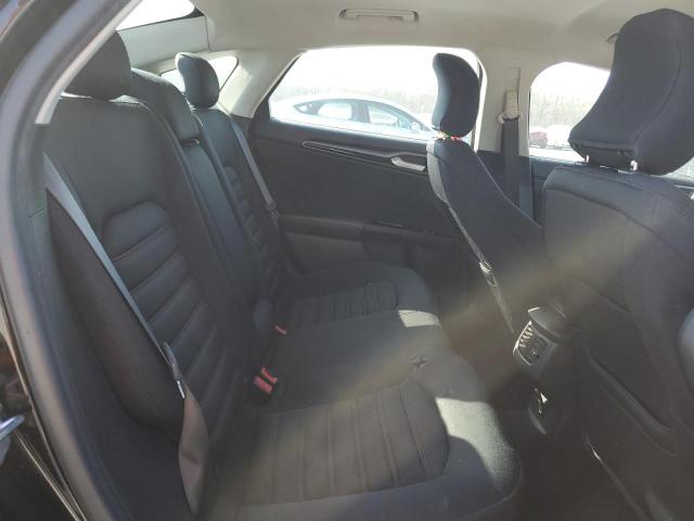 3FA6P0H72GR210932 Ford FUSION SE