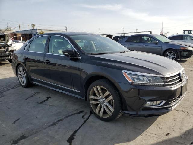 1VWGT7A32HC066158 Volkswagen PASSAT SE