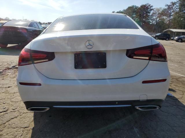 WDD3G4EB5KW024729 Mercedes-Benz A 220