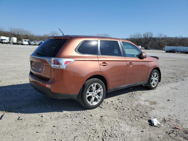 JA4AZ3A37EZ005617 Mitsubishi Outlander Se
