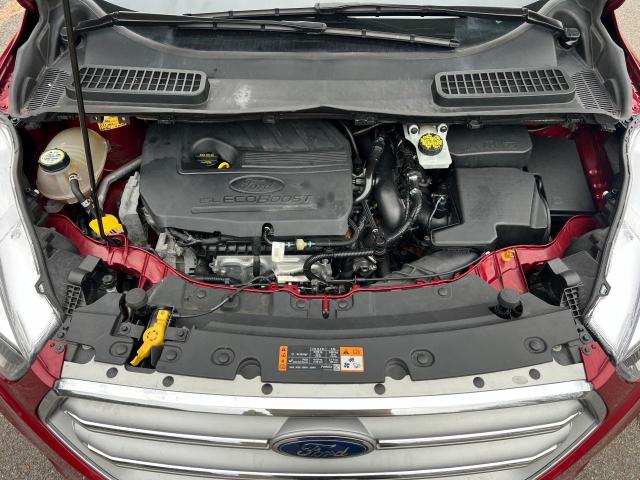 1FMCU9GDXHUF00701 Ford ESCAPE SE