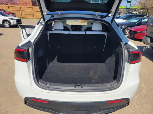 5YJYGDEE8MF262432 Tesla Model Y