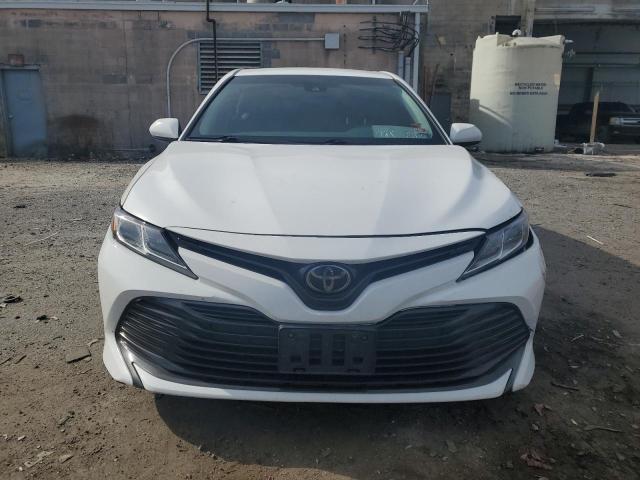 4T1B11HK5JU090429 Toyota CAMRY L