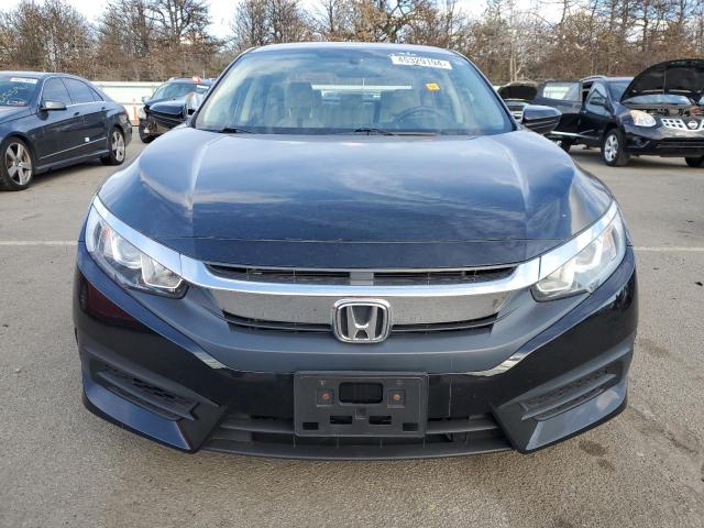 2HGFC2F55JH560255 Honda Civic Lx