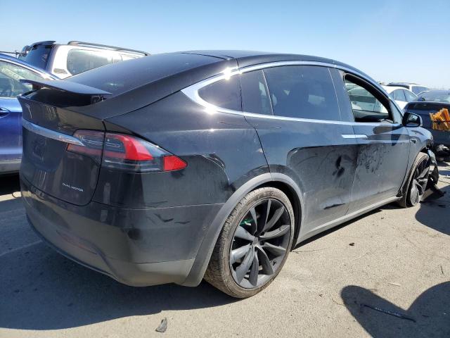 5YJXCAE24LF262597 Tesla MODEL X