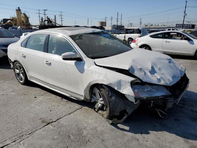 1VWCN7A3XEC097579 Volkswagen PASSAT SEL