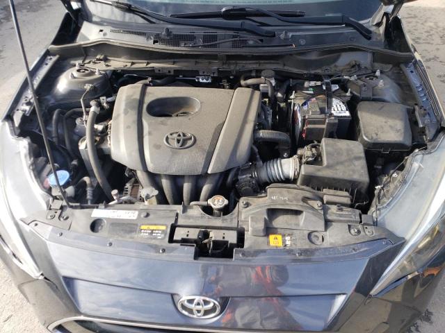 3MYDLBYV5JY326910 Toyota YARIS IA