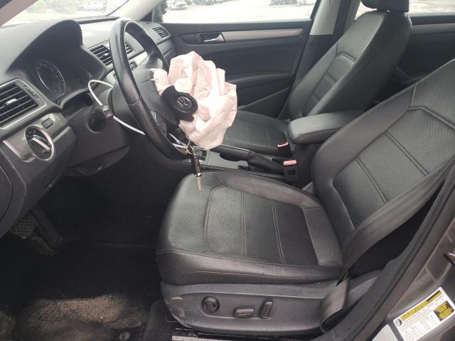 1VWAT7A37FC002751 Volkswagen PASSAT S