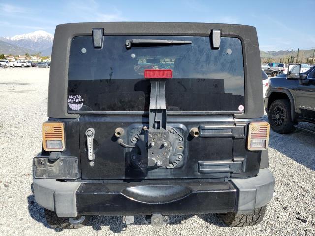 1C4HJWEG7FL777002 Jeep Wrangler Unlimited Sahara