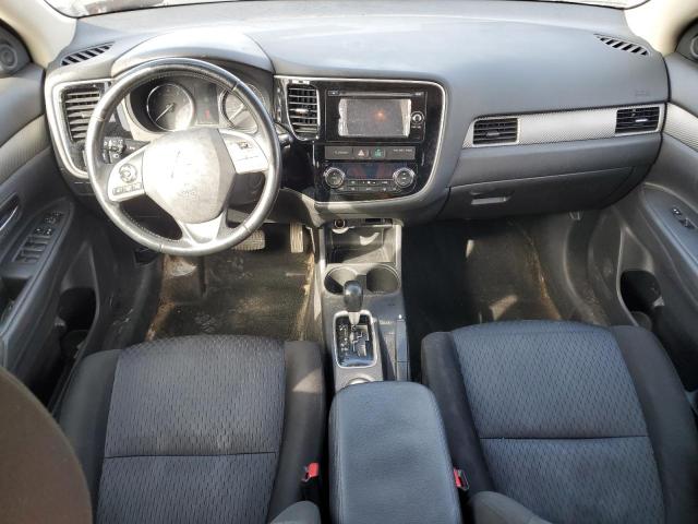 JA4AZ3A36EZ017757 Mitsubishi Outlander Se