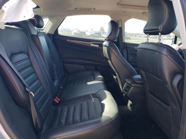 3FA6P0HD7GR387689 Ford FUSION SE