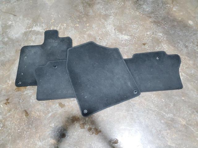 5FNYF5H22MB015899 Honda PILOT SE