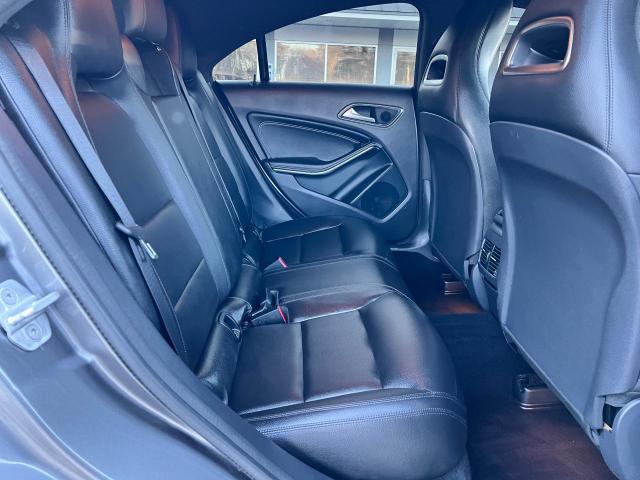 WDDSJ4EB9EN104882 Mercedes-Benz CLA 250