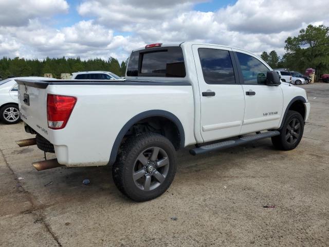 1N6BA0EC5FN503041 Nissan TITAN S