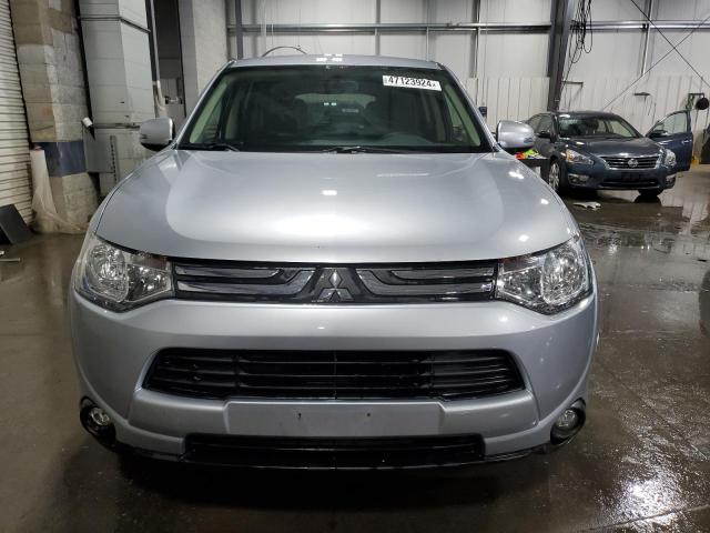 JA4AZ3A39EZ009023 Mitsubishi Outlander Se