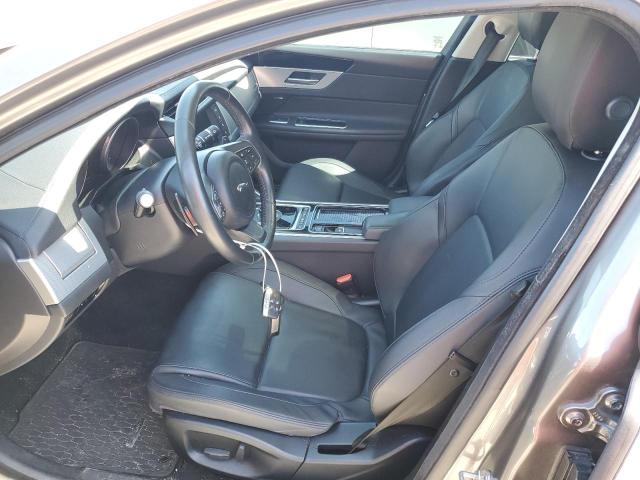 SAJBD4BN9HCY45888 Jaguar XF PREMIUM