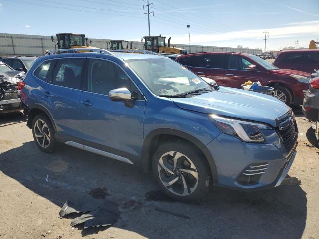 JF2SKARC1NH527030 Subaru Forester Touring