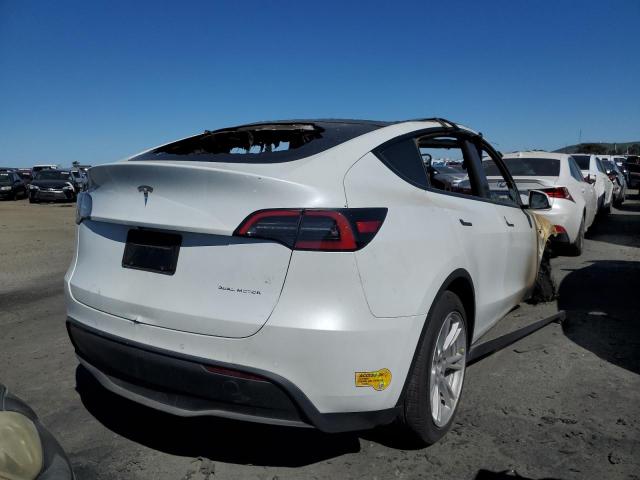 7SAYGDEE4NF513824 Tesla Model Y