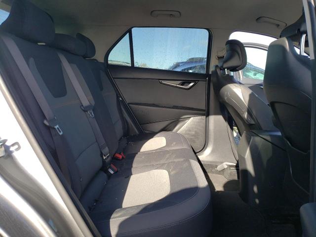 KNDCP3LE5P5070432 KIA NIRO LX