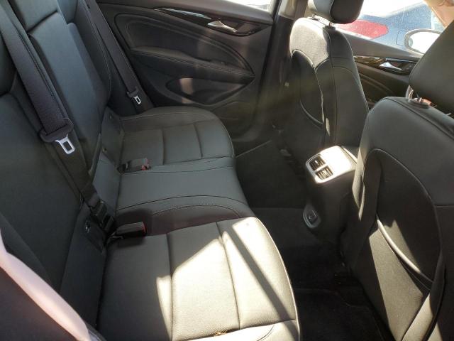 W04GP6SXXK1029343 Buick Regal Essence
