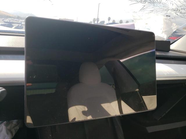 5YJ3E1EA8MF873282 Tesla MODEL 3