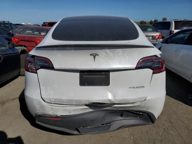 7SAYGDEF3NF510972 Tesla Model Y