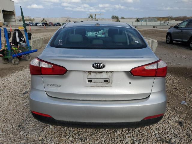 KNAFK4A62E5223033 KIA FORTE LX