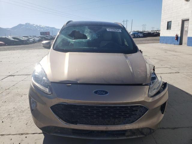 1FMCU9J92LUC69998 Ford Escape Titanium