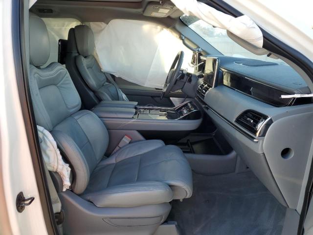 5LMJJ3LT7LEL08355 Lincoln Navigator L Reserve