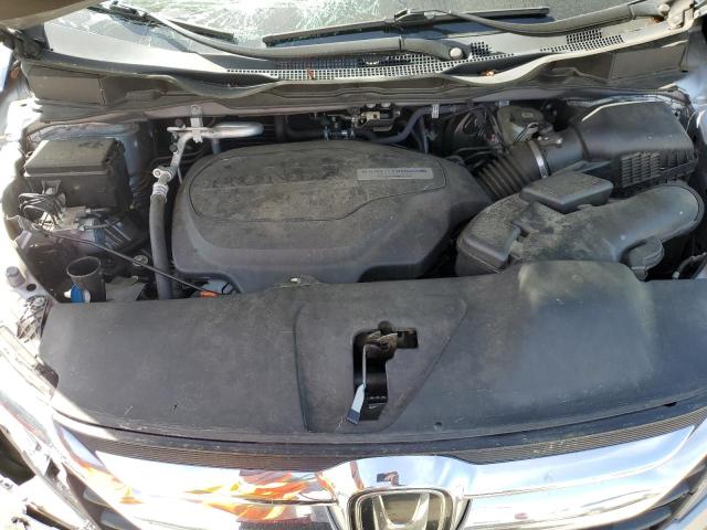 5FNRL6H94JB040900 Honda Odyssey Elite