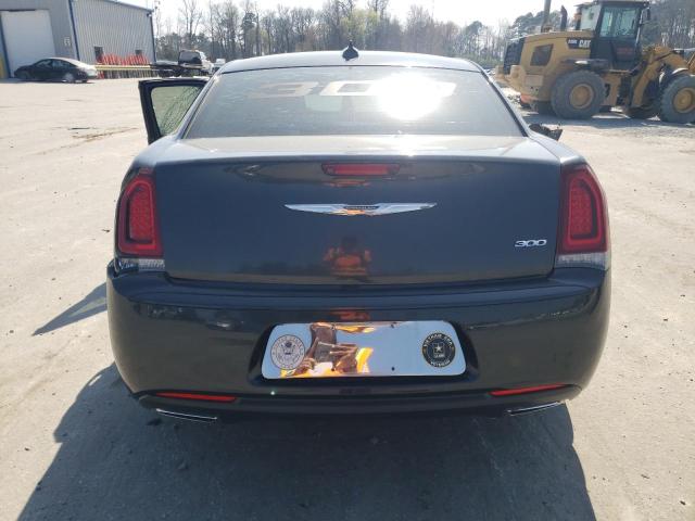 2C3CCAAG5JH191695 Chrysler 300 Touring