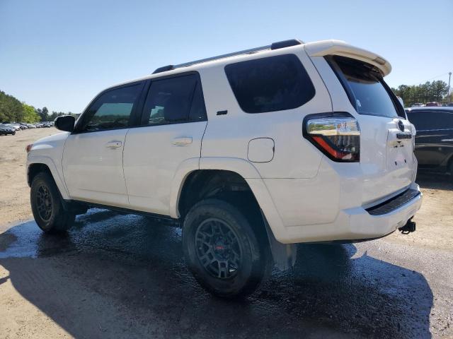 Toyota 4runner Sr5/sr5 Premium 2022 JTEMU5JR5N6041286 Image 2