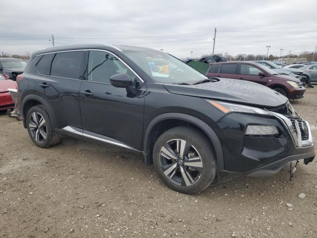5N1AT3CB1MC825975 Nissan Rogue Sl