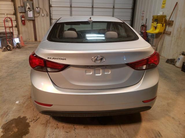 5NPDH4AE4GH745150 Hyundai ELANTRA SE